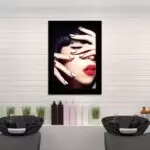 Quadro Decorativo Modelo Maquiada - Moldura Preta -