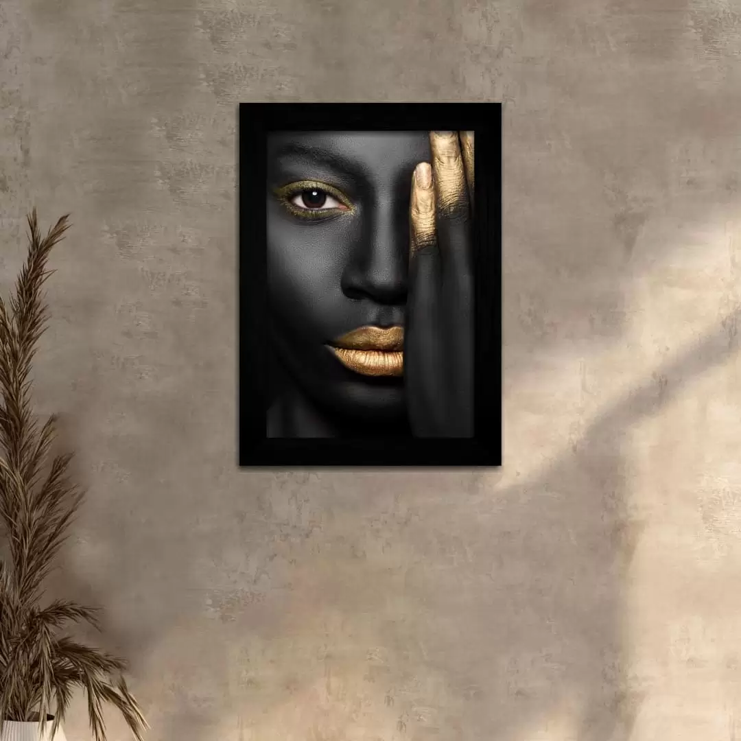 Quadro Decorativo Garras de Ouro - Moldura Preta -