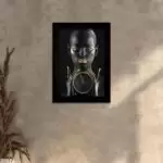Quadro Decorativo Negra Segurando-Relógio - Moldura Preta -