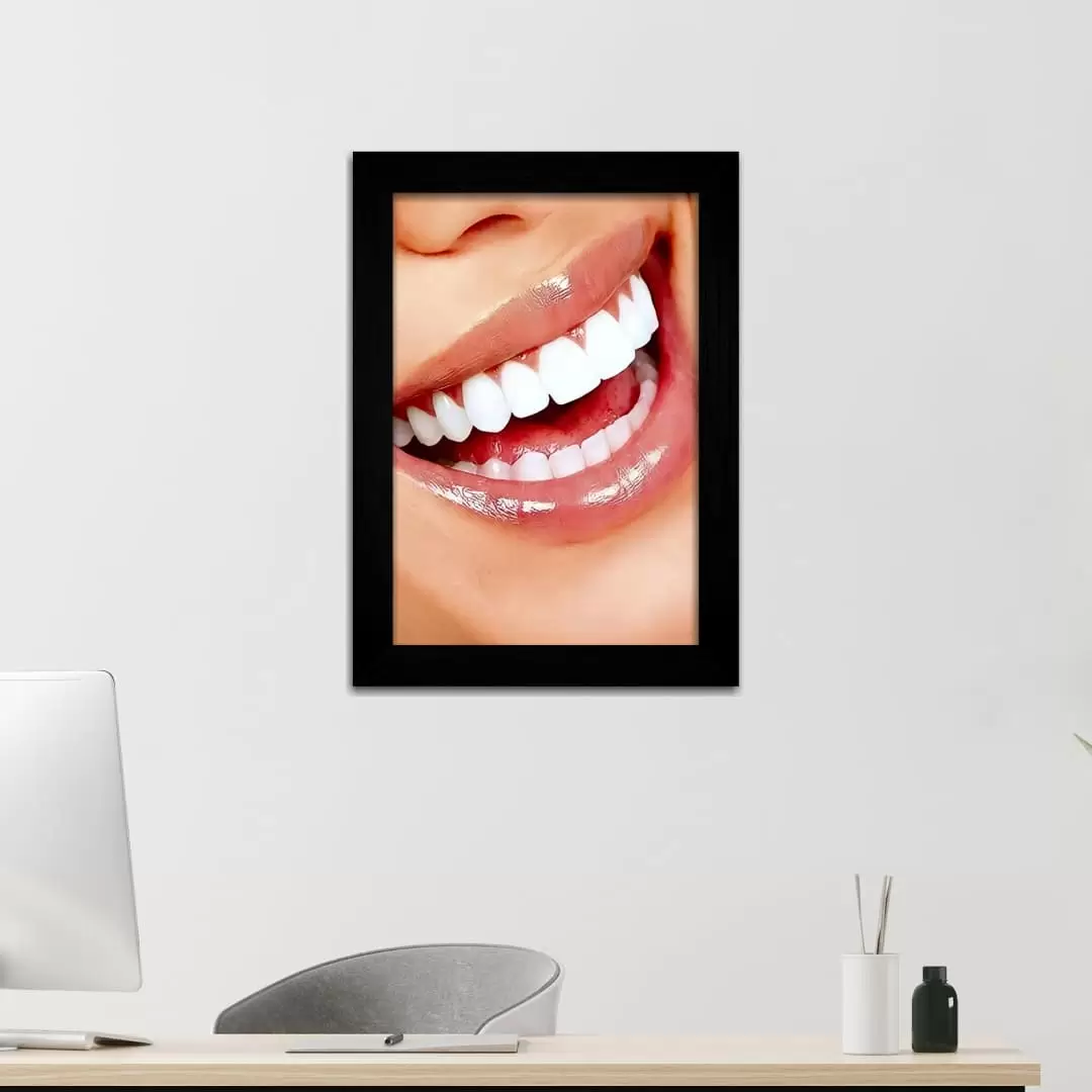 Quadro Decorativo Ilustração- Sorriso - Moldura Preta -