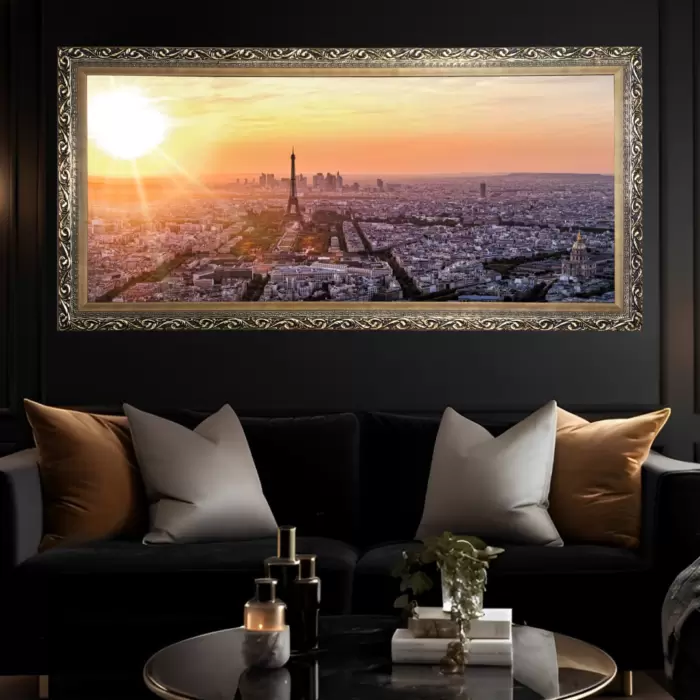 Quadro Decorativo Paris - Modelo Panoramico - Moldura Luxo Dourada Ambientado