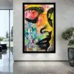 Quadro Decorativo Rosto Pintura - Modelo Bigs - Moldura Modesta Preta Ambientado