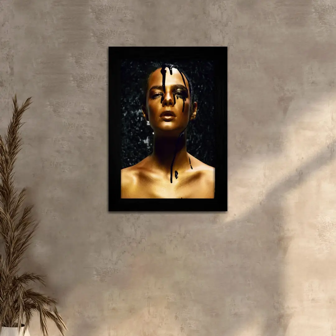 Quadro Decorativo Mulher-d-Ouro-Manchada - Moldura Preta - Quadro Decorativo Mulher-d-Ouro-Manchada - Moldura Preta -