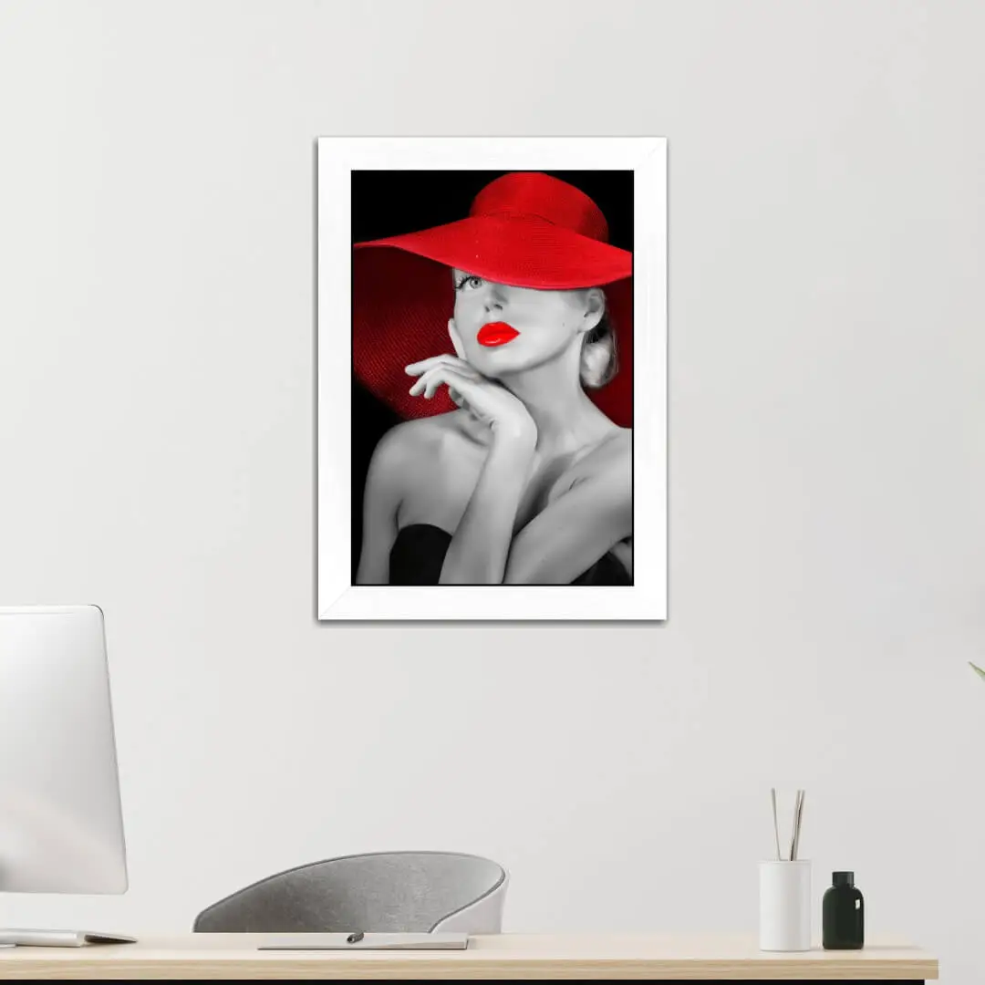 1322- Quadro-Decorativo-Mulher-com-Chapél