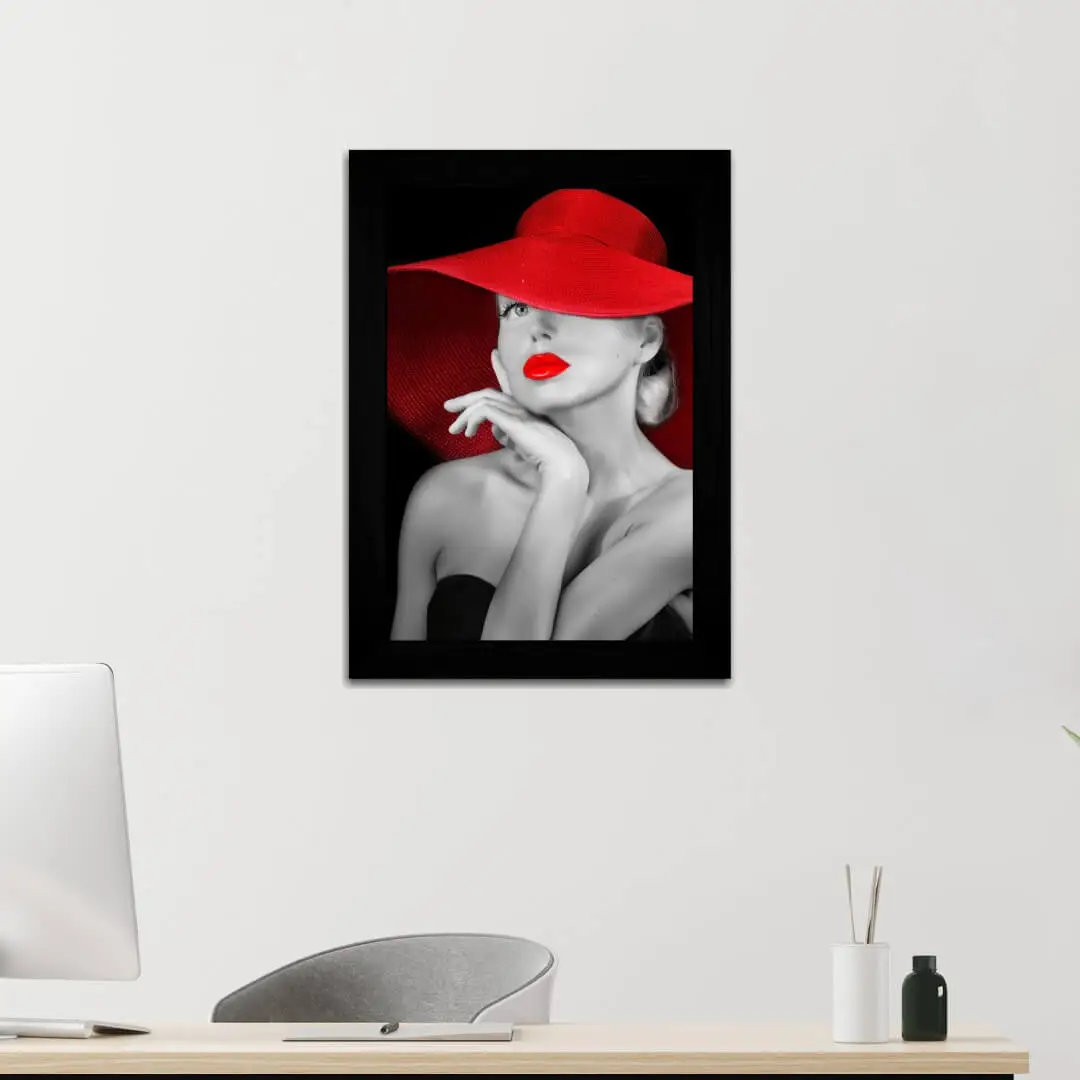 Quadro Decorativo Mulher com Chapél - Imagem 2