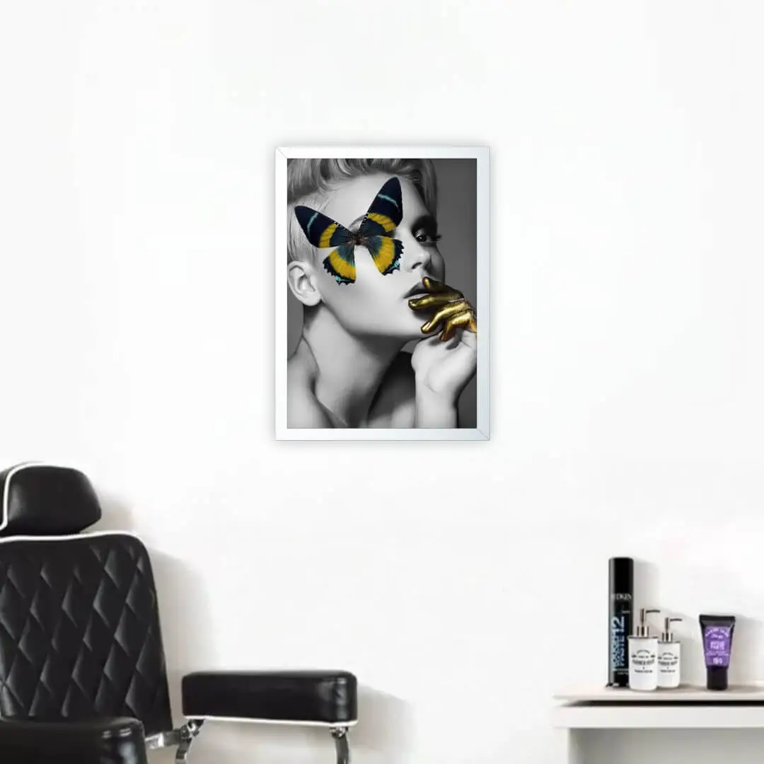 Quadro Decorativo Mulher Borboleta amarela - Imagem 2