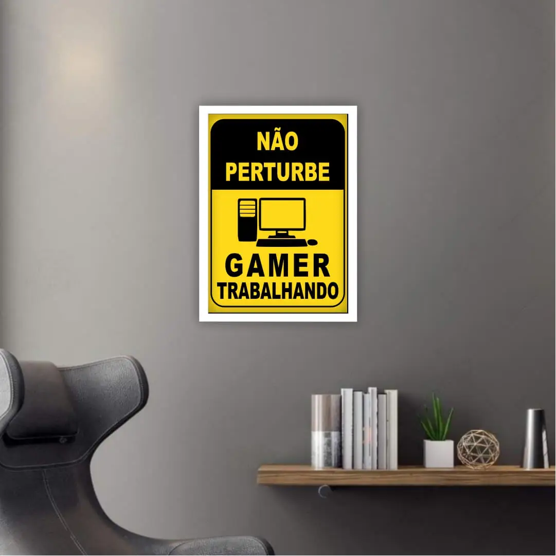 Quadro Decorativo Gamer Trabalhando - Imagem 2