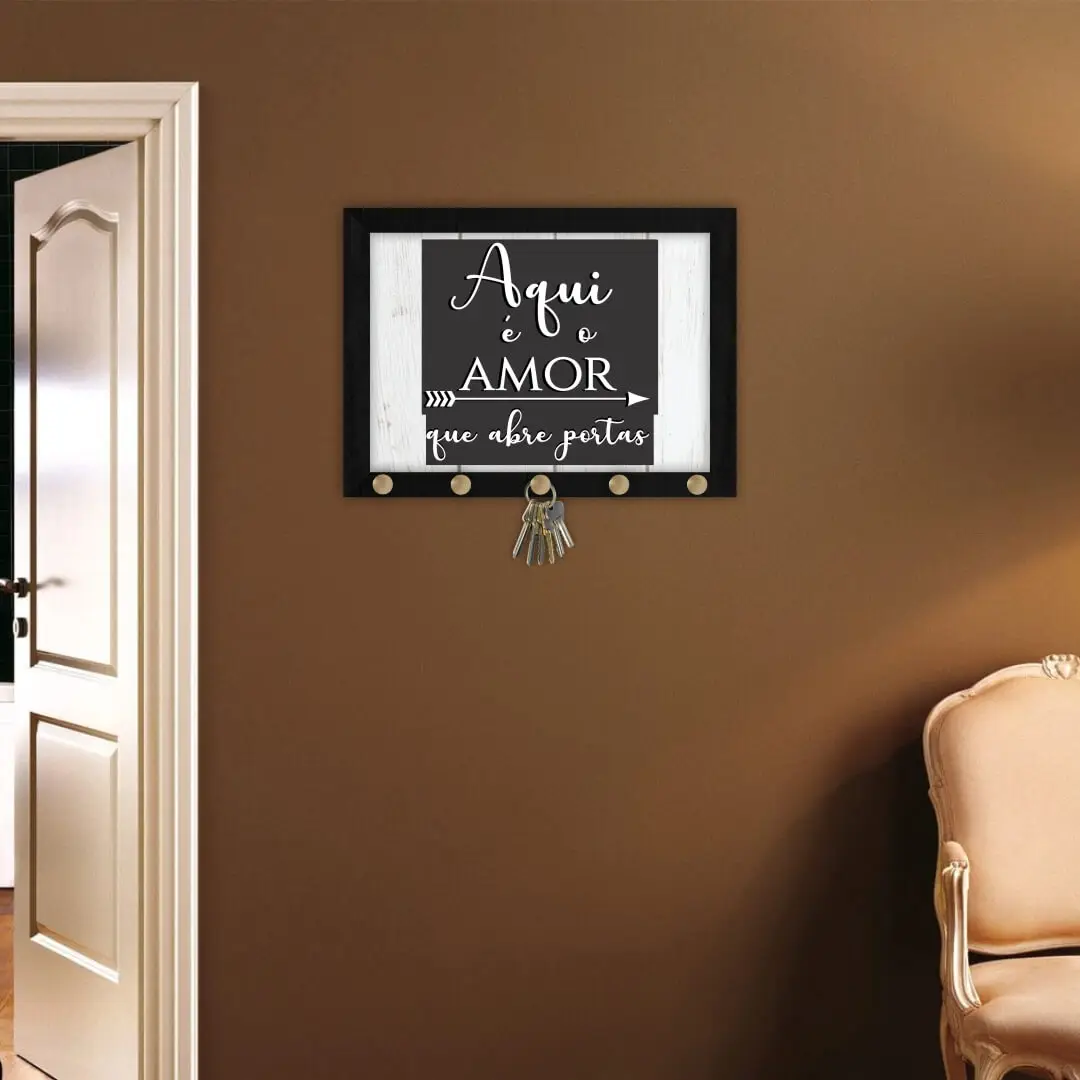 Quadro-Porta-chave-Aqui-é-Amor