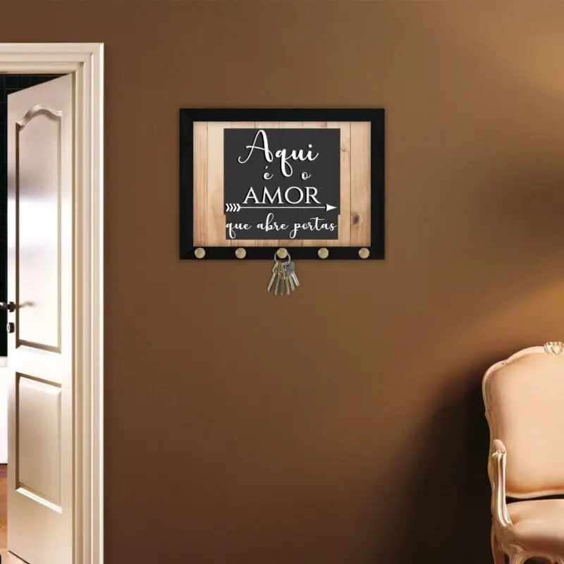 Quadro-Porta-chave-Aqui-é-o-Amor
