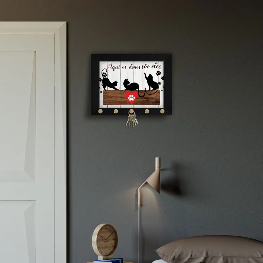 Q017 Quadro-Porta-Chave-Os-donos-são-eles