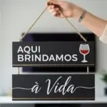 Placa 2 Partes - Aqui Brindamos á vida (Vinho)