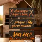 Placa 3 Partes - O churrasco aqui é bom