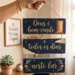 Placa 3 Partes - Deus é bem vindo