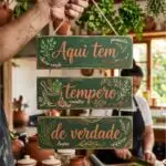 Placa 3 Partes - Aqui tem Tempero